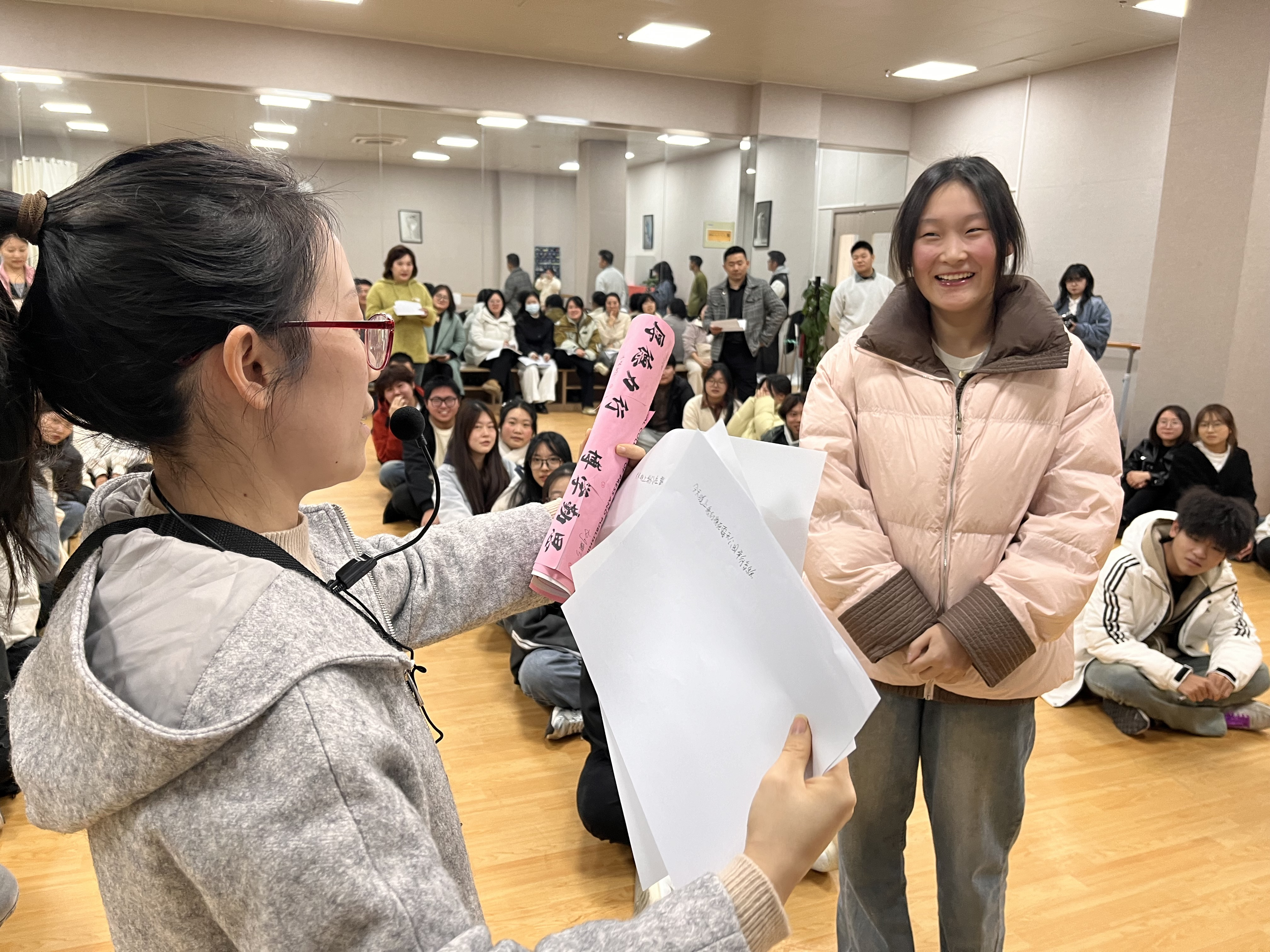 主题班会展风采 “艺”心育人向未来1.png