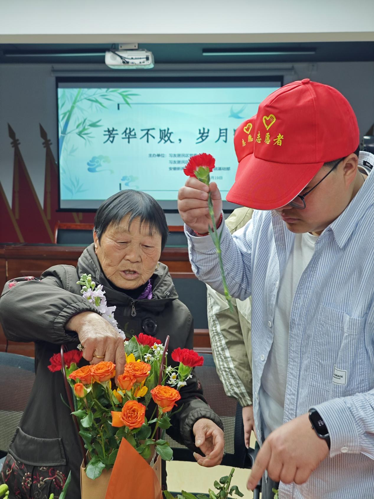 学院组织开展美育实践活动3.png